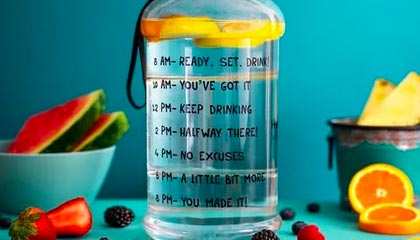 2025华体会登录美媒：斯蒂芬-库里2014-15赛季首次获得MVP，斯蒂芬·库里生涯总得分